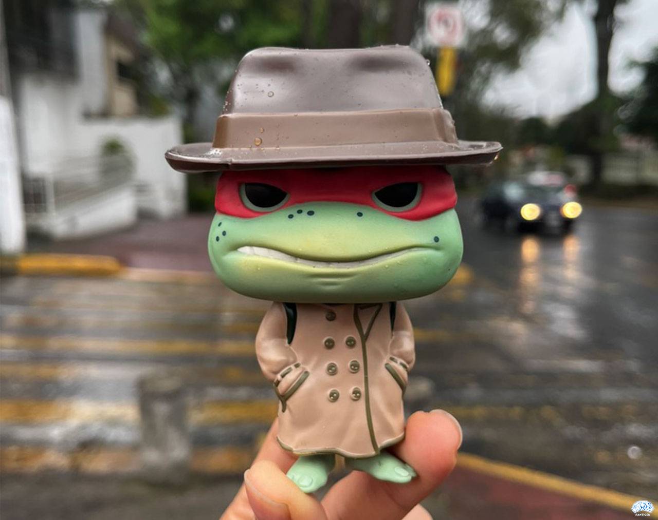 Raphael with Raincoat - Teenage Mutant Ninja Turtles Pop! Vinyl