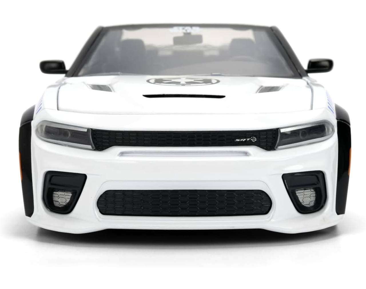 Stormtrooper & 2021 Dodge Charger SRT Hellcat Escala 1:24 - Star Wars - Die-Cast Jada Toys