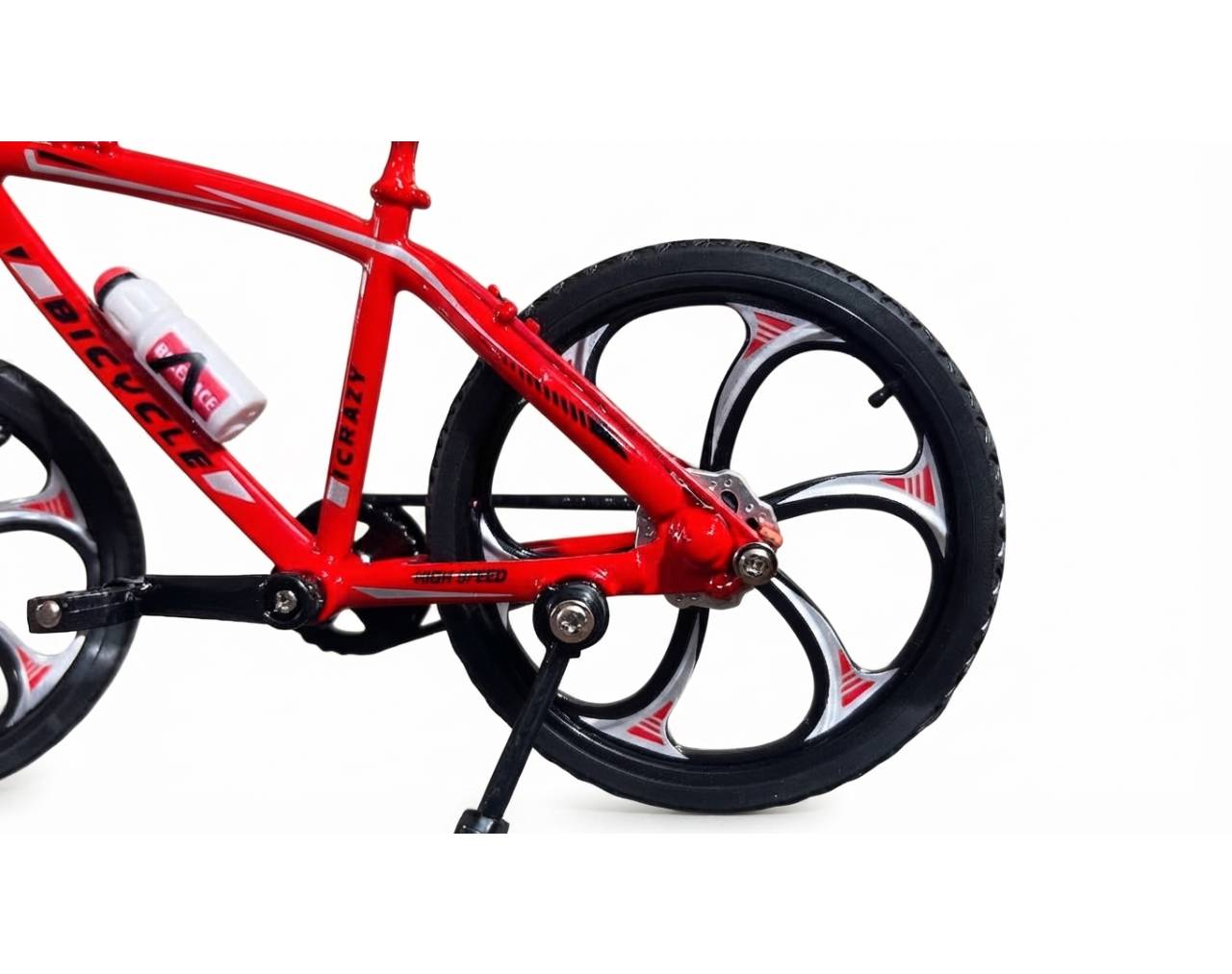 Bicycle (Red) Escala 1:8 - Die-Cast Mountain Metal Bike