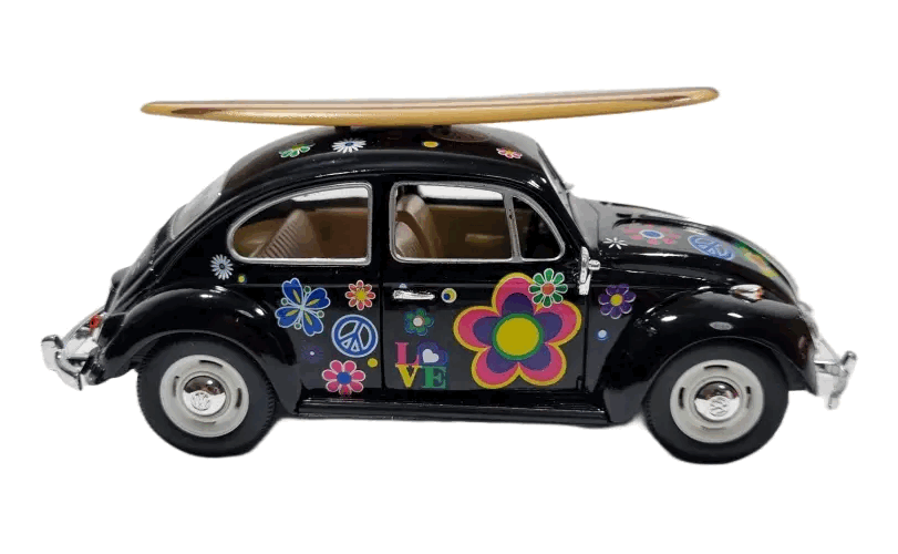 Volkswagen Beetle Black Hippie Surf (1967) Escala 1:24 - Die-Cast KiNSMART