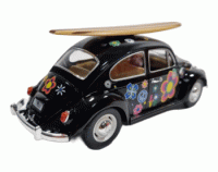 Volkswagen Beetle Black Hippie Surf (1967) Escala 1:24 - Die-Cast KiNSMART